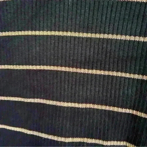 Coldwater Creek Long Sleeve Turtleneck Sweater Size 8 Black Gold Fall Mid Weight - Picture 6 of 7